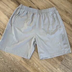 Men’s Northyard workout shorts